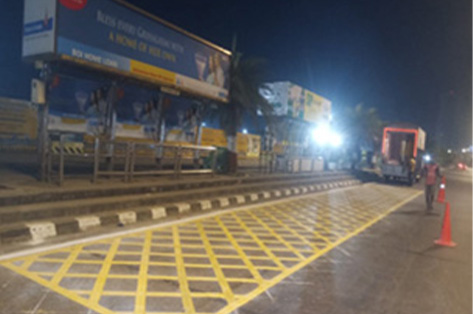 Images: Marking done at Bus stop in front of Bus stand (Mumbai, India)