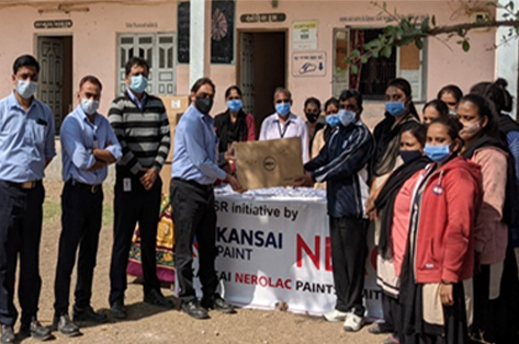 Kansai Nerolac Team with the Donated Computer Systems (Sayakha, India)